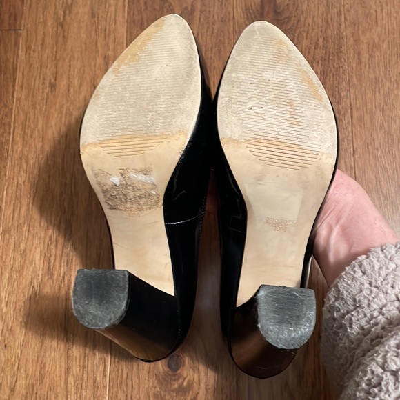 Michael Kors Patent Leather platform pumps US10 - Picture 3 of 8